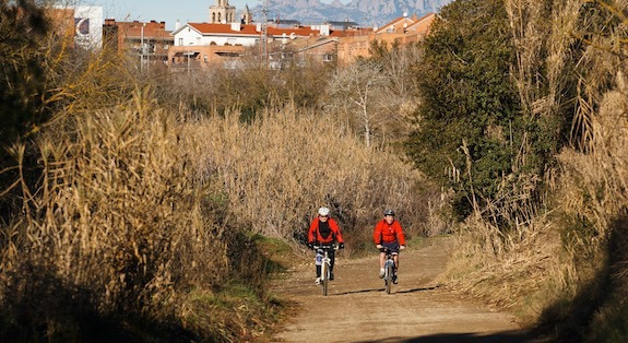 Exploring the Natural Park by bicycle or on foot. Family activities. Sant Cuga