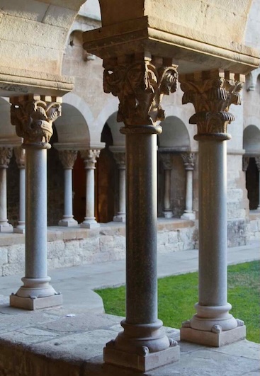 horarios del monasterio claustro Horaire Monastère de Sant Cugat